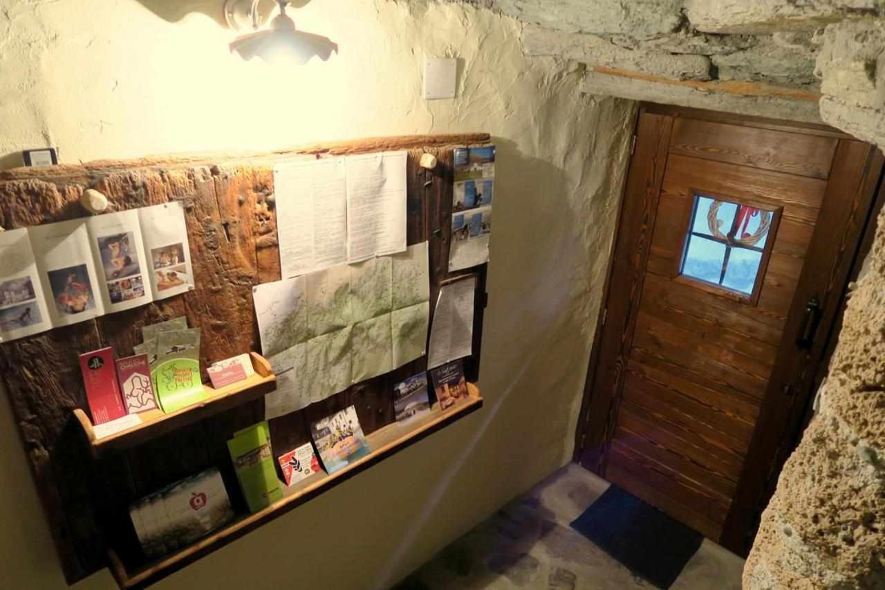 Romantica Suite Con Vasca Idromassaggio Aosta Exterior foto